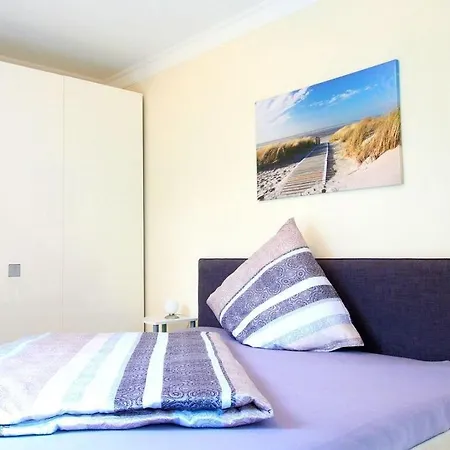 度假居 Penthouse Strandallee 174 *
