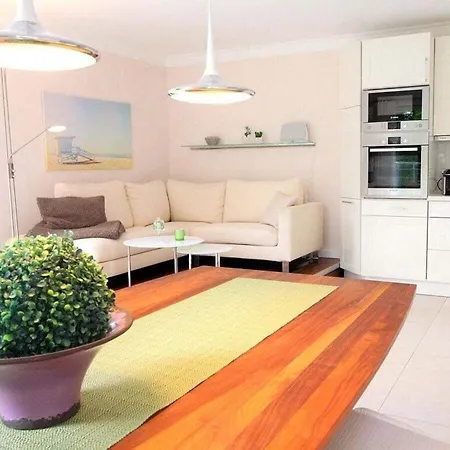 Penthouse Strandallee 174 度假居